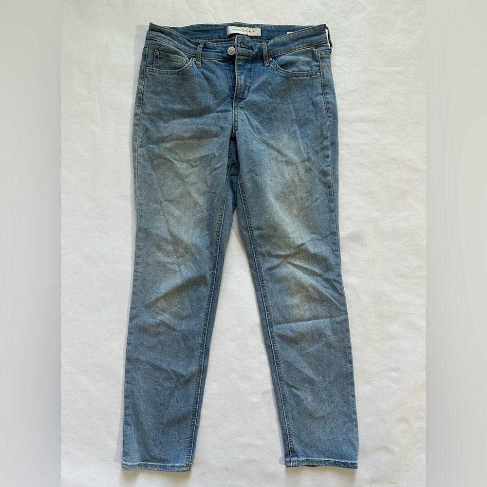 Vintage America Classic Blue Denim Jeans with Brass Zipper - Picture 2 of 6